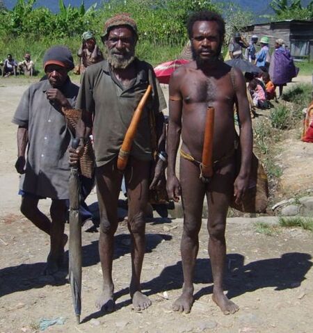 Männer aus afrikanischen Stämmen